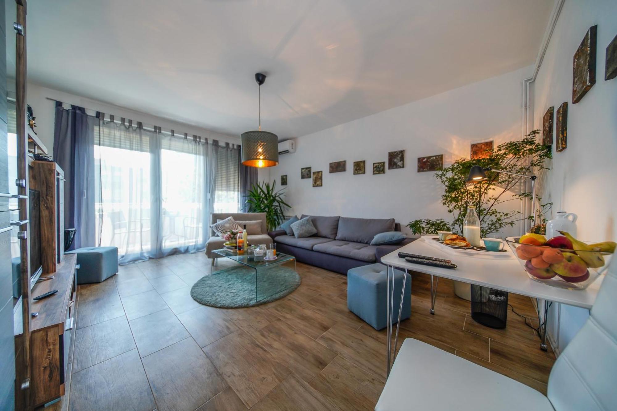 Apartment Happy Day วาราชดีน ภายนอก รูปภาพ